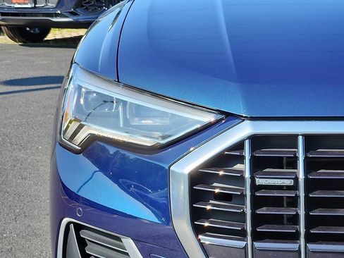 Used 2020 Audi Q3 2.0T Premium Plus w/ Premium Plus Package AWD/4WD image 15