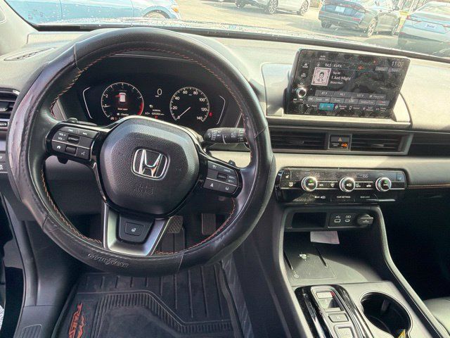 Used 2024 Honda Pilot TrailSport image 19