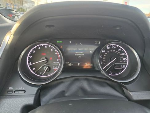 Used 2024 Toyota Camry SE w/ Cold Weather Package image 17