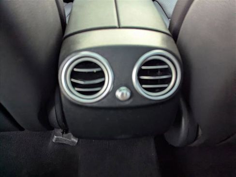 Used 2022 Mercedes-Benz GLC 300 GLC 300 image 17