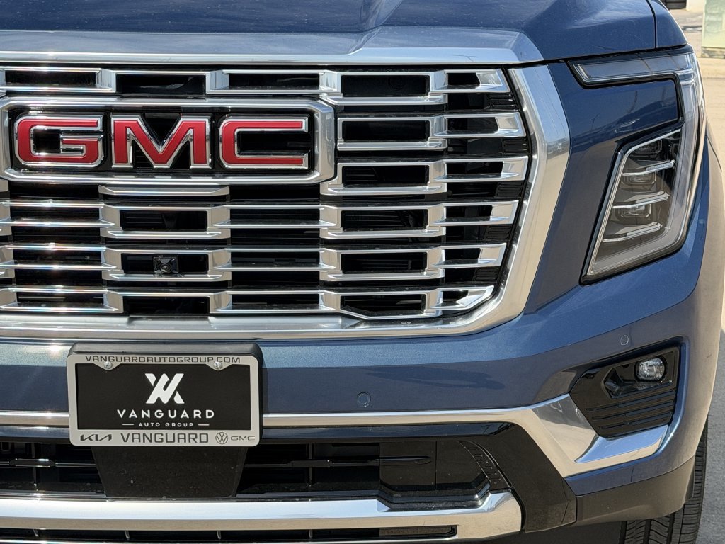 New 2027 GMC Yukon Denali w/ Denali Reserve Package AWD/4WD image 8