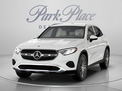 Certified 2026 Mercedes-Benz GLC 300 image 37