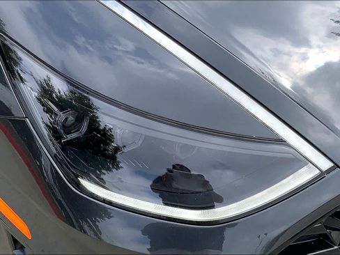 Used 2020 Hyundai Sonata Limited FWD image 27