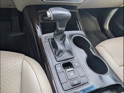 Used 2020 Kia Sorento EX FWD image 14