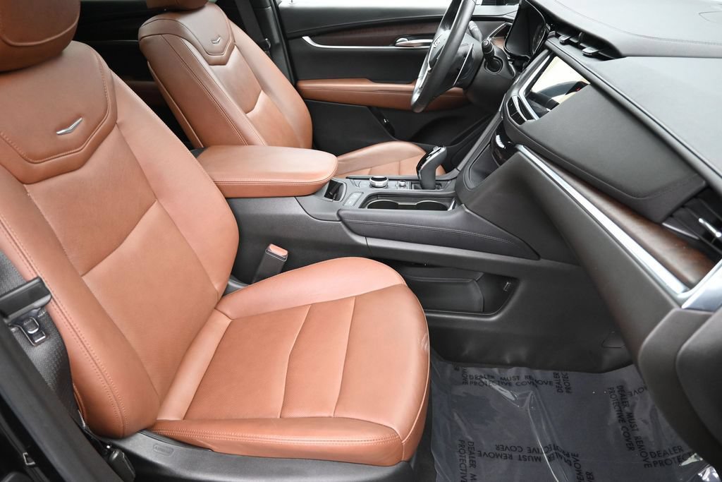 Certified 2023 Cadillac XT5 Sportv w/ Technology Package AWD/4WD image 35