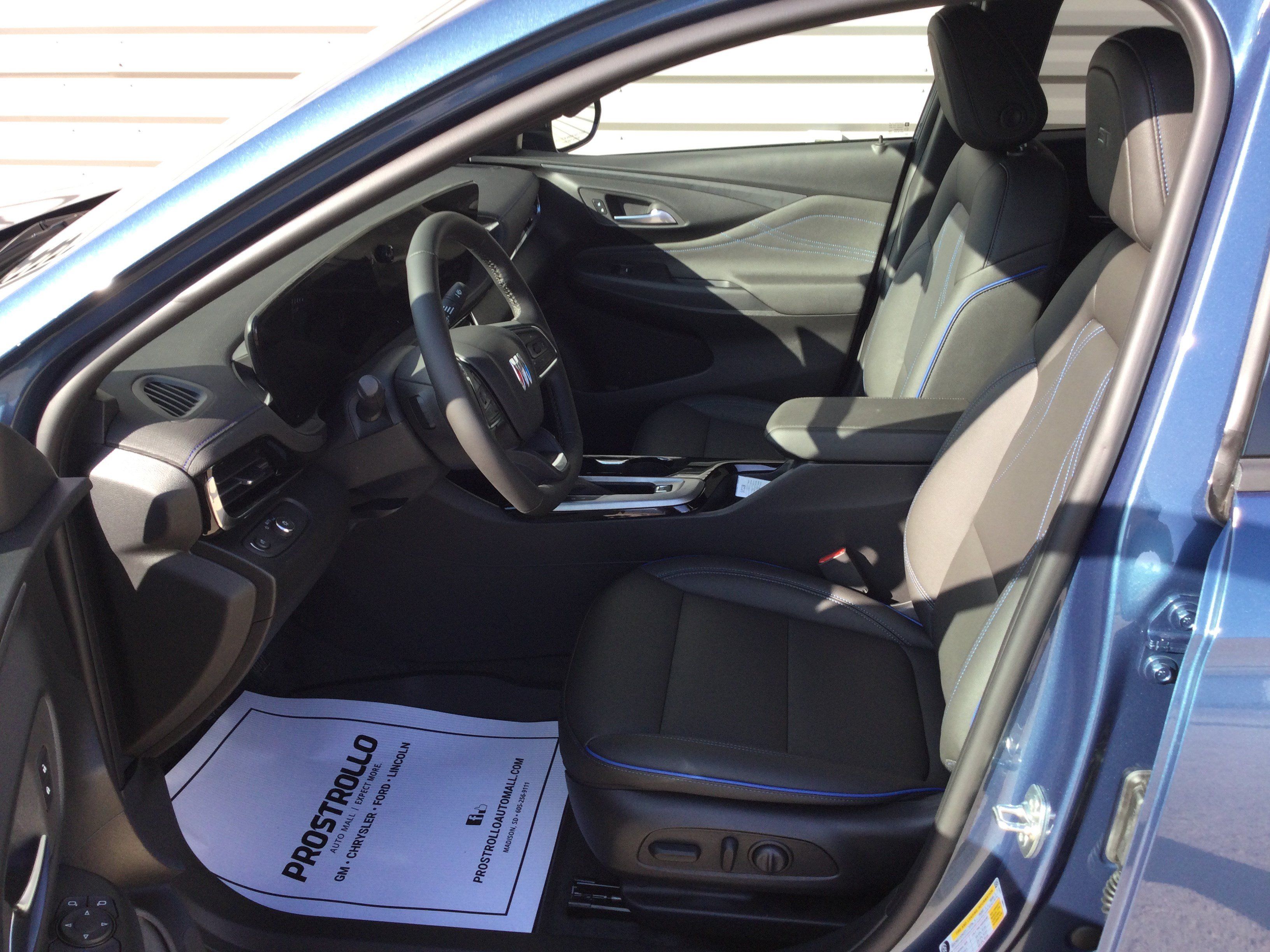 New 2026 Buick Envista Sport Touring w/ Convenience I Package FWD image 7