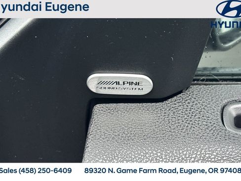 Used 2018 Dodge Charger R/T image 22