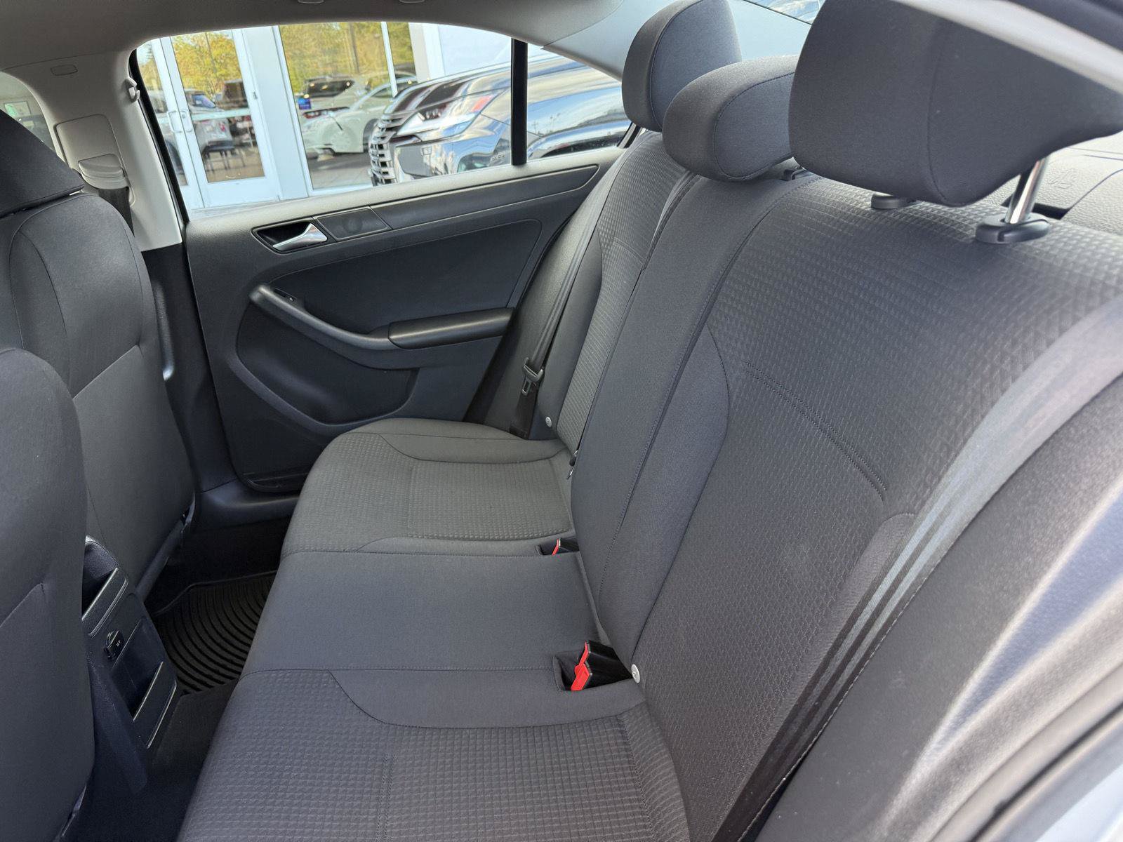 Used 2015 Volkswagen Jetta S FWD image 11