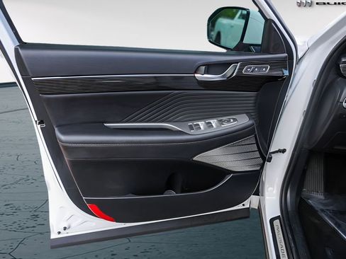 Used 2023 Hyundai Palisade Calligraphy image 25