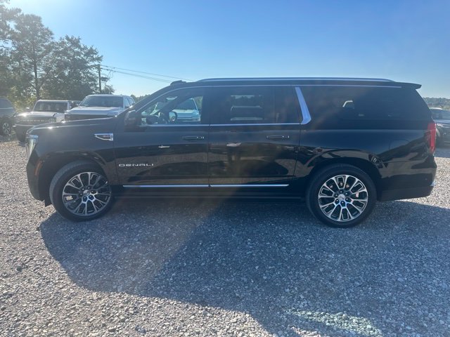 Used 2026 GMC Yukon XL Denali w/ Sun & Power Step Package RWD image 6