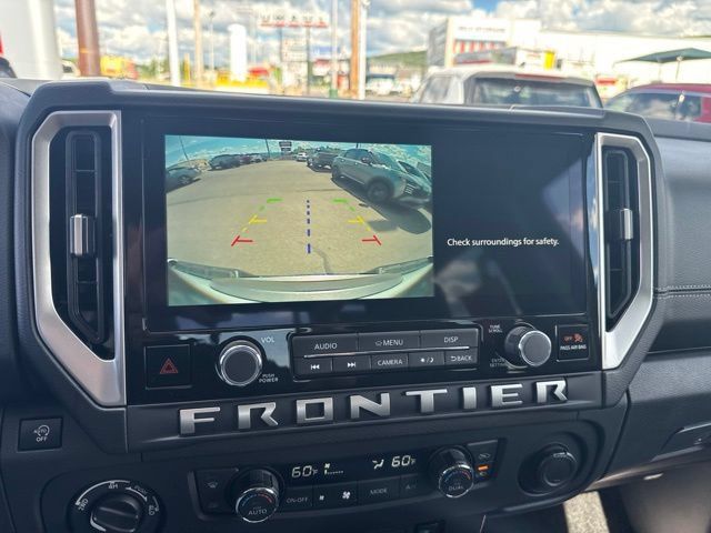 Certified 2025 Nissan Frontier SV w/ SV Convenience Package AWD/4WD image 30