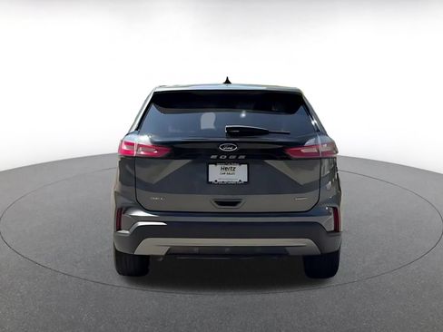 Used 2024 Ford Edge SEL AWD/4WD image 10