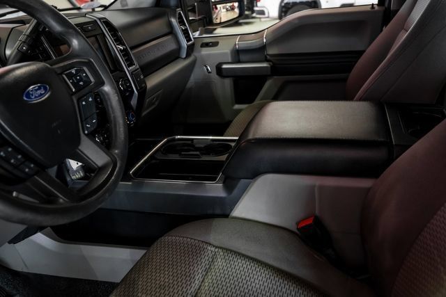 Used 2022 Ford F350 XLT w/ XLT Premium Package AWD/4WD image 27