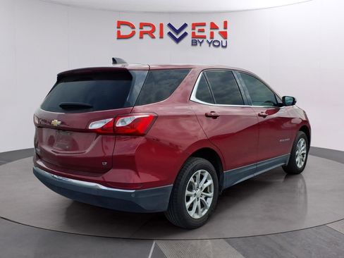 Used 2018 Chevrolet Equinox LT FWD image 5