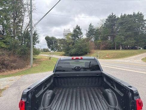 Used 2019 GMC Sierra 1500 SLE w/ SLE Value Package image 26