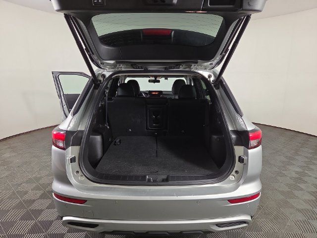 Used 2024 Mitsubishi Outlander SE AWD/4WD image 29