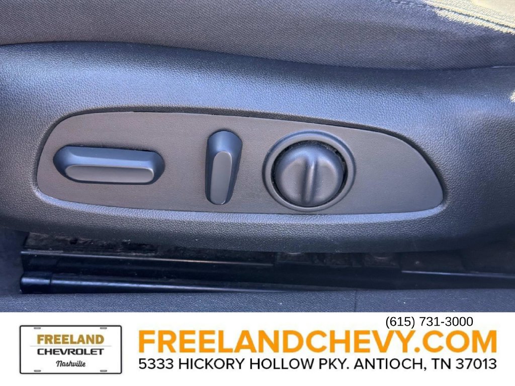 Used 2024 Chevrolet Malibu LT FWD image 25