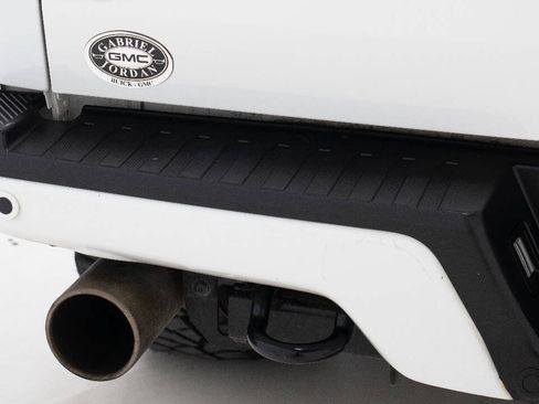 Used 2017 Ford F150 Raptor w/ Equipment Group 802A Luxury AWD/4WD image 21