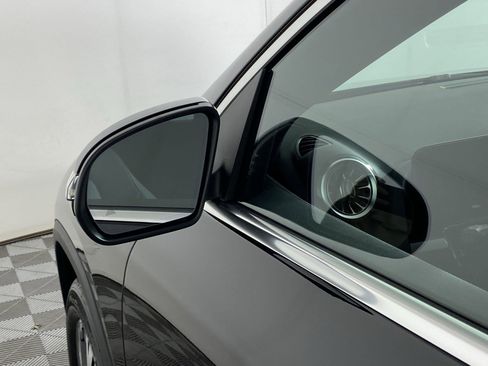 Certified 2025 Mercedes-Benz GLA 250 4MATIC image 21