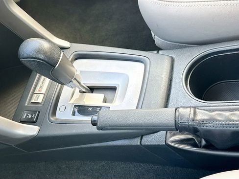 Used 2015 Subaru Forester 2.5i Limited w/ Protection Package #2 image 20