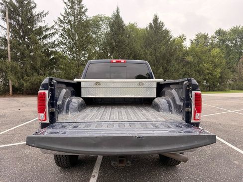 Used 2017 RAM 2500 Laramie w/ Snow Chief Group AWD/4WD image 6