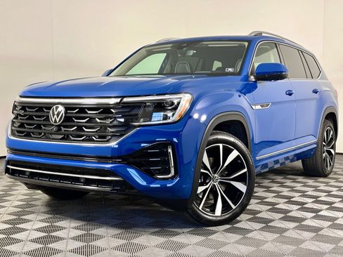 Used 2025 Volkswagen Atlas SEL Premium R-Line AWD/4WD image 47
