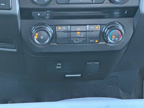 Used 2018 Ford F150 XLT AWD/4WD image 12