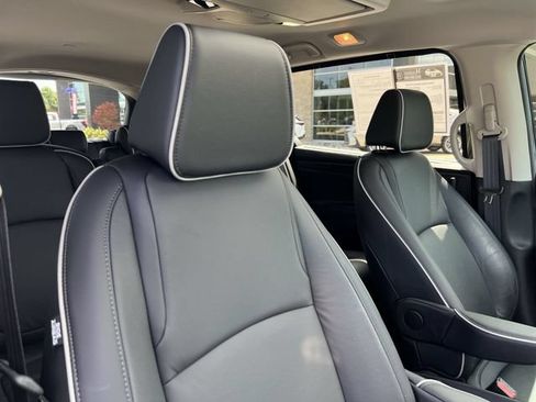 Used 2025 Honda Odyssey Touring image 24