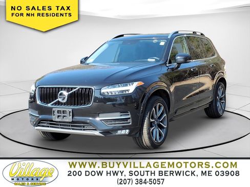 Used 2017 Volvo XC90 T6 Momentum w/ Vision Package image 2