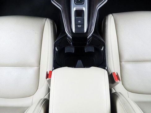 Used 2018 Honda Clarity Touring image 20