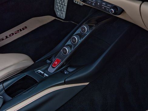 Used 2021 Ferrari 812 GTS RWD image 37