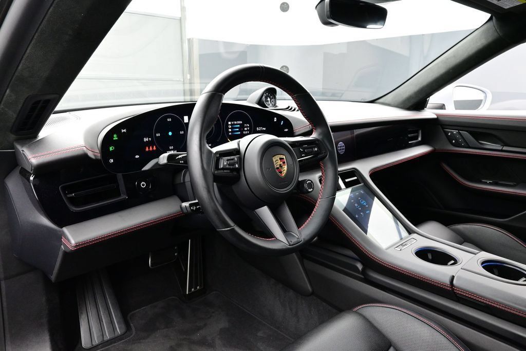 Certified 2024 Porsche Taycan GTS AWD/4WD image 4