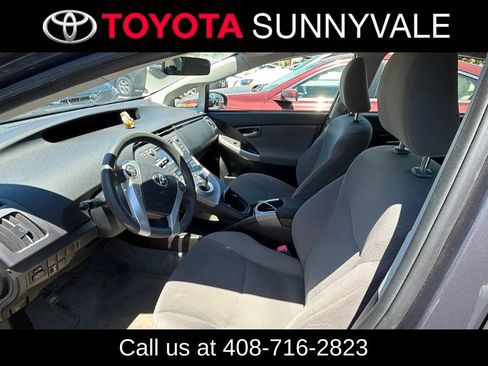 Used 2013 Toyota Prius Two FWD image 4