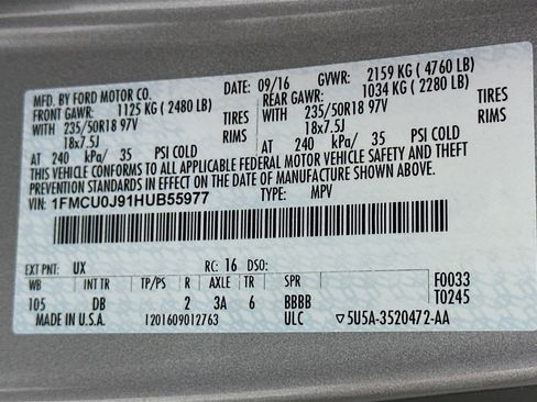 Used 2017 Ford Escape Titanium image 12