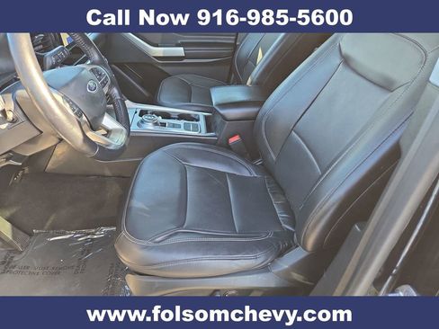 Used 2021 Ford Explorer Limited RWD image 21