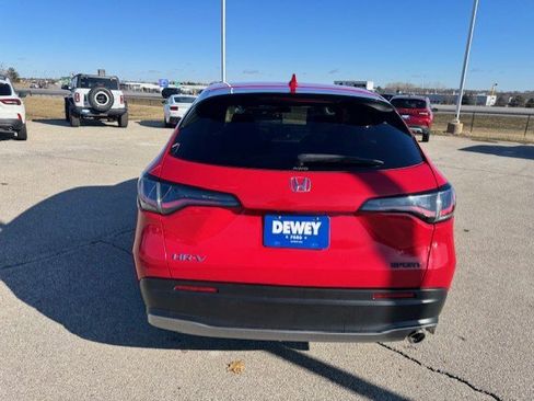 Used 2024 Honda HR-V Sport image 7