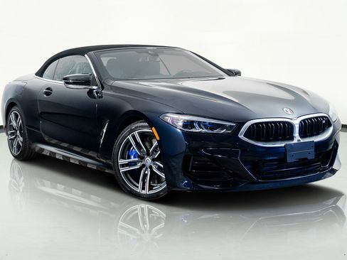 Used 2023 BMW M850i xDrive Convertible image 4