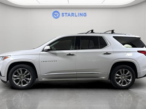 Used 2021 Chevrolet Traverse High Country w/ LPO, 'HIT The Road' Package image 3