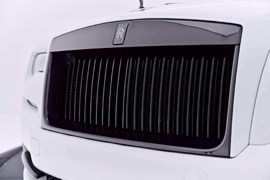Used 2020 Rolls-Royce Dawn RWD image 31