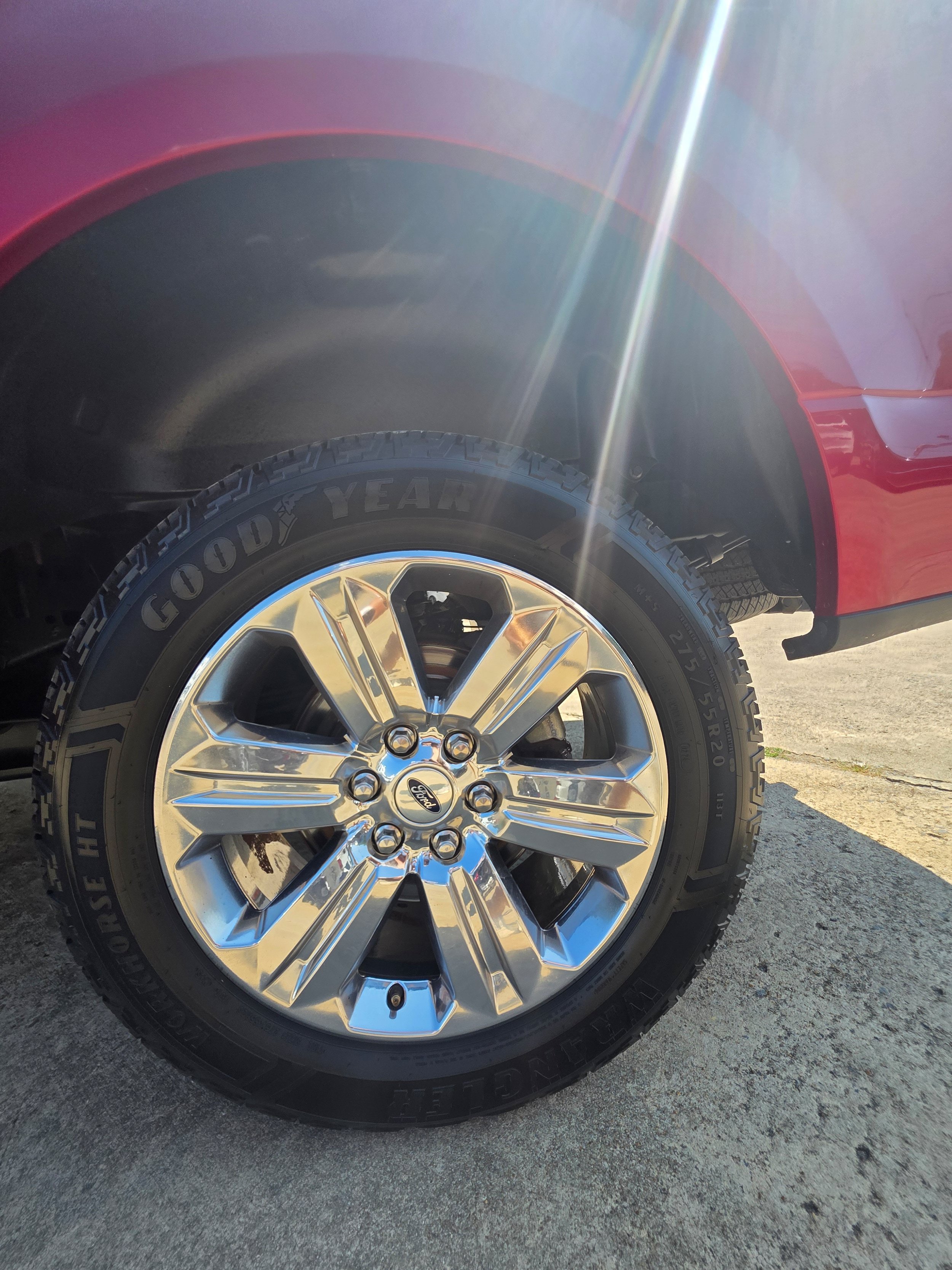 Used 2019 Ford F150 XLT w/ Equipment Group 302A Luxury AWD/4WD image 24