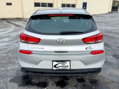 Used 2018 Hyundai Elantra GT image 7