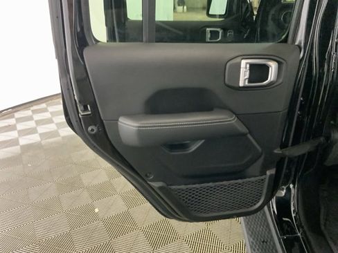 Used 2022 Jeep Wrangler Unlimited Sahara 4xe w/ Cold Weather Group image 31