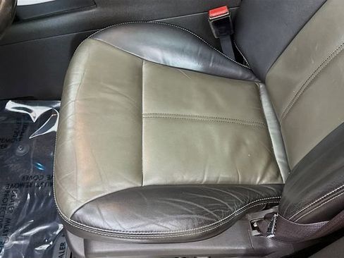 Used 2012 Ford Edge Sport w/ Driver Entry Pkg image 19