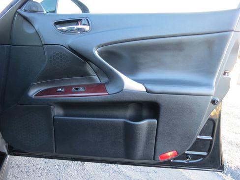 Used 2008 Lexus IS 250 image 38