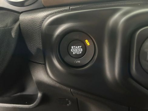 Used 2021 Jeep Wrangler Unlimited Rubicon AWD/4WD image 51