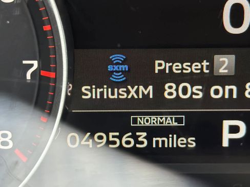 Used 2024 Mitsubishi Outlander SE image 29