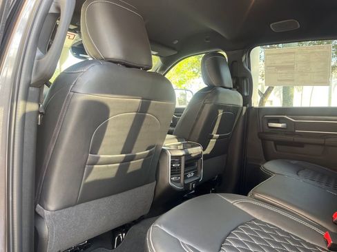 New 2022 RAM 2500 Big Horn w/ Level C Equiment Group image 33