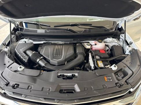 New 2026 Chevrolet Traverse LT w/ Driver Confidence Package FWD image 24