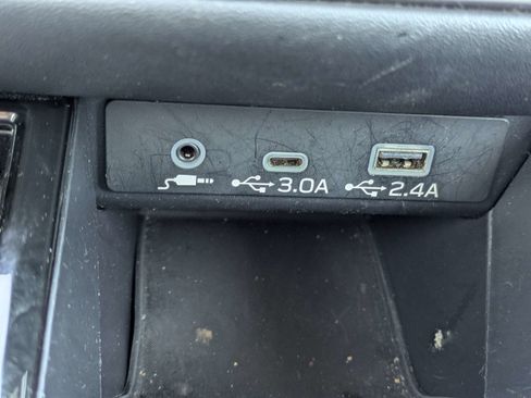 Used 2024 Subaru Outback Limited AWD/4WD image 24