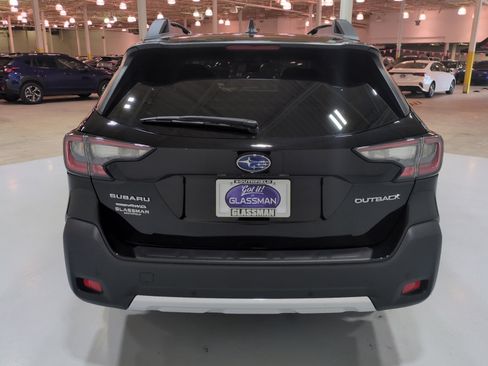 Used 2024 Subaru Outback Limited AWD/4WD image 4